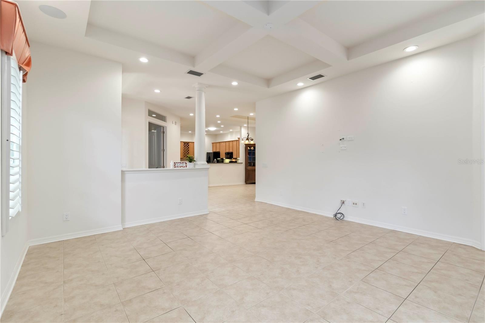 Image 18 of 61 For 7314 Hamilton Road