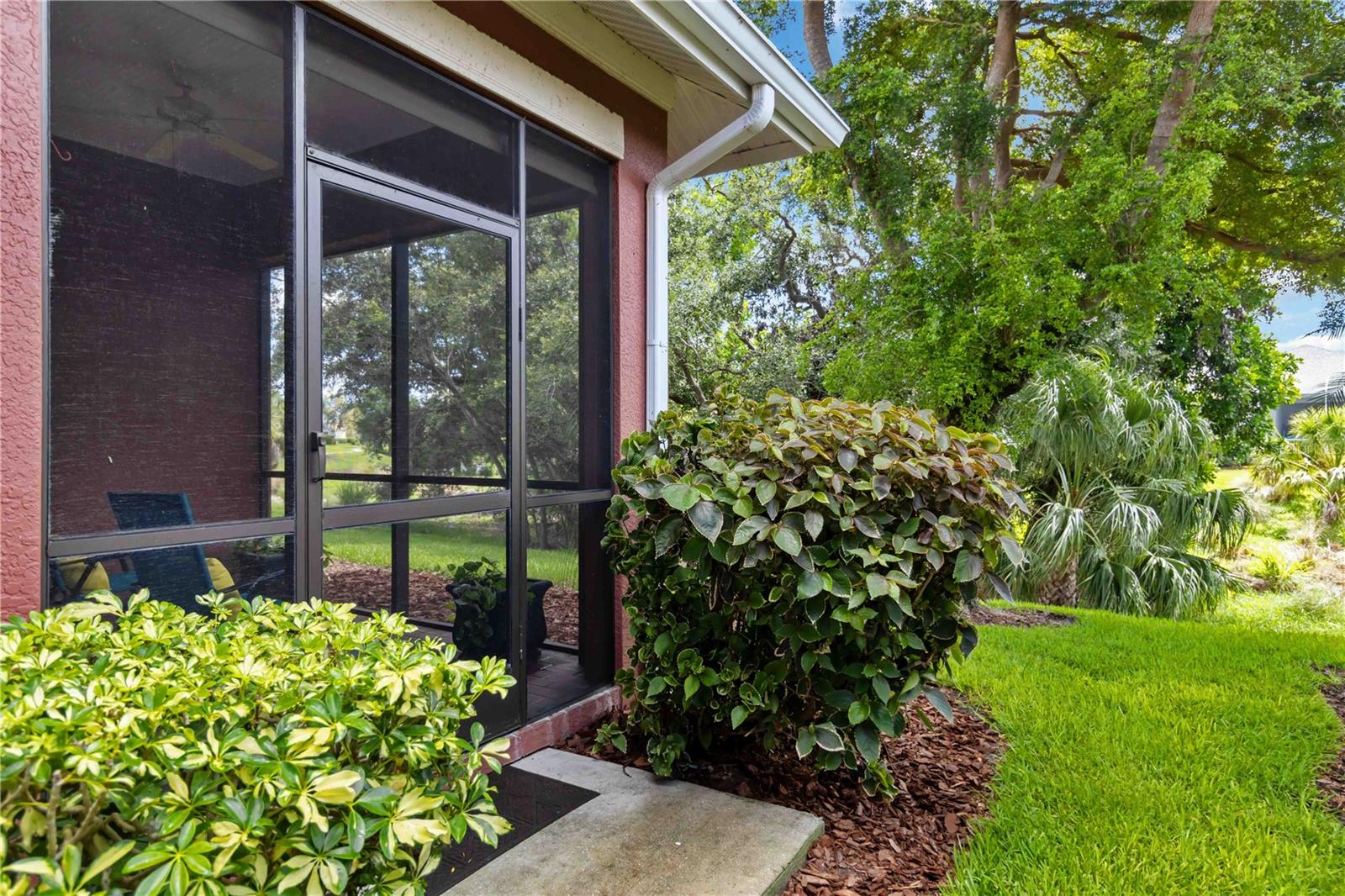 Image 38 of 61 For 7314 Hamilton Road