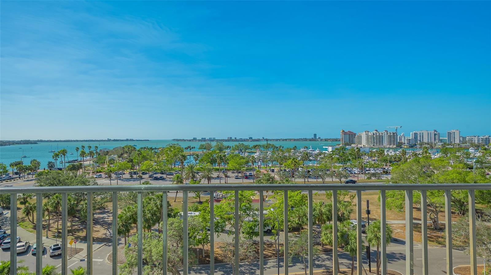 Image 14 of 88 For 101 Gulfstream Avenue 8g