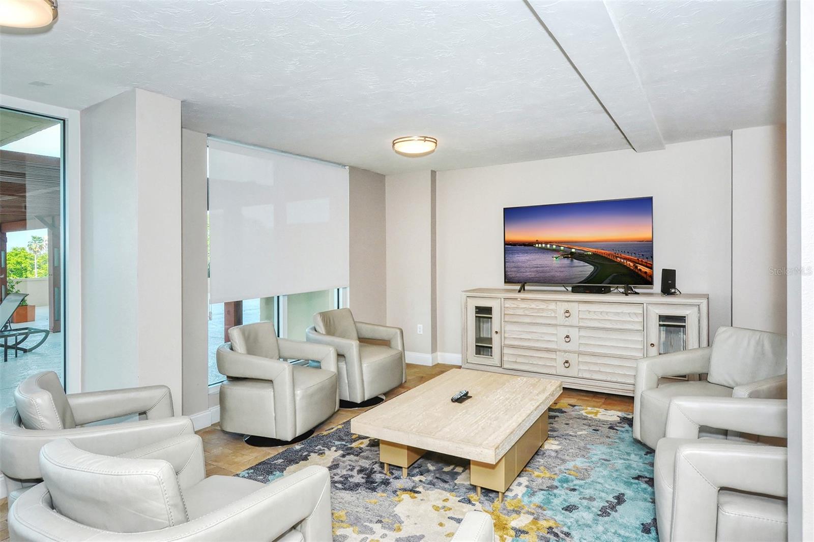 Image 44 of 88 For 101 Gulfstream Avenue 8g