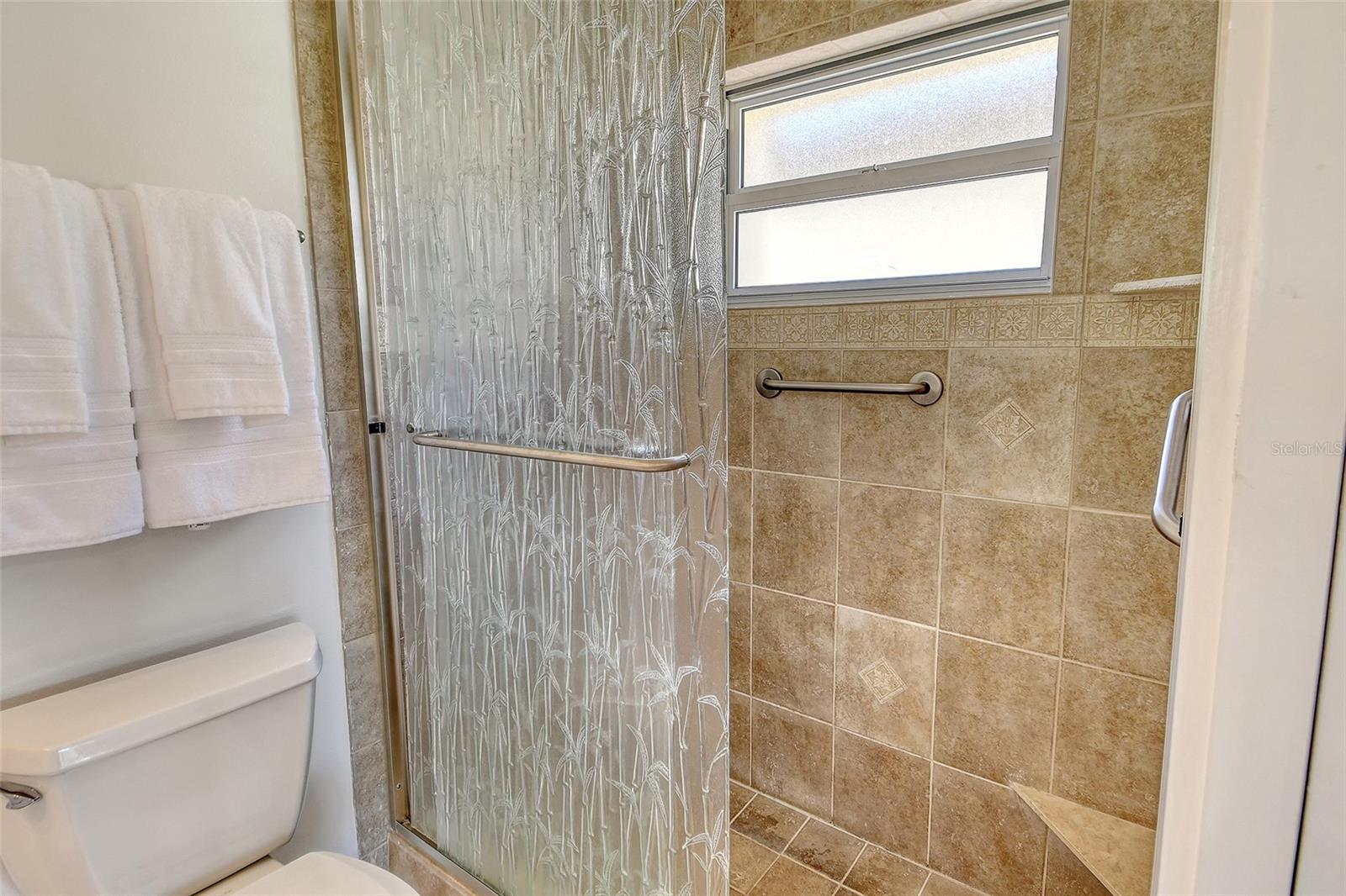 Image 34 of 80 For 104 Whispering Sands Drive V27
