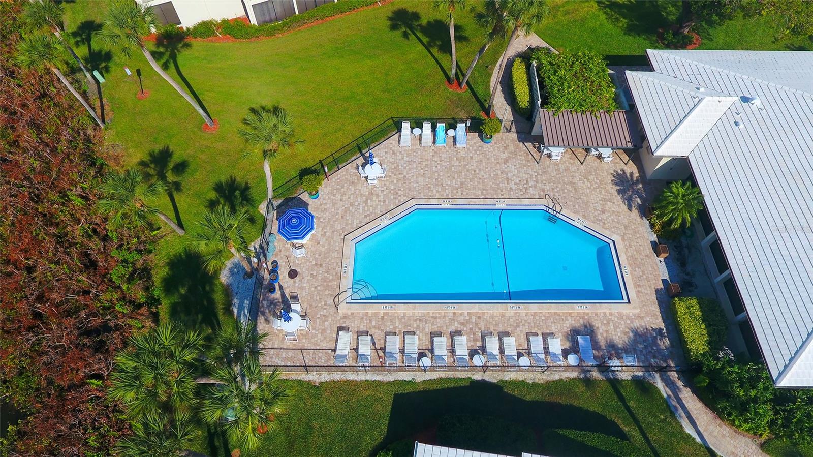 Image 65 of 80 For 104 Whispering Sands Drive V27