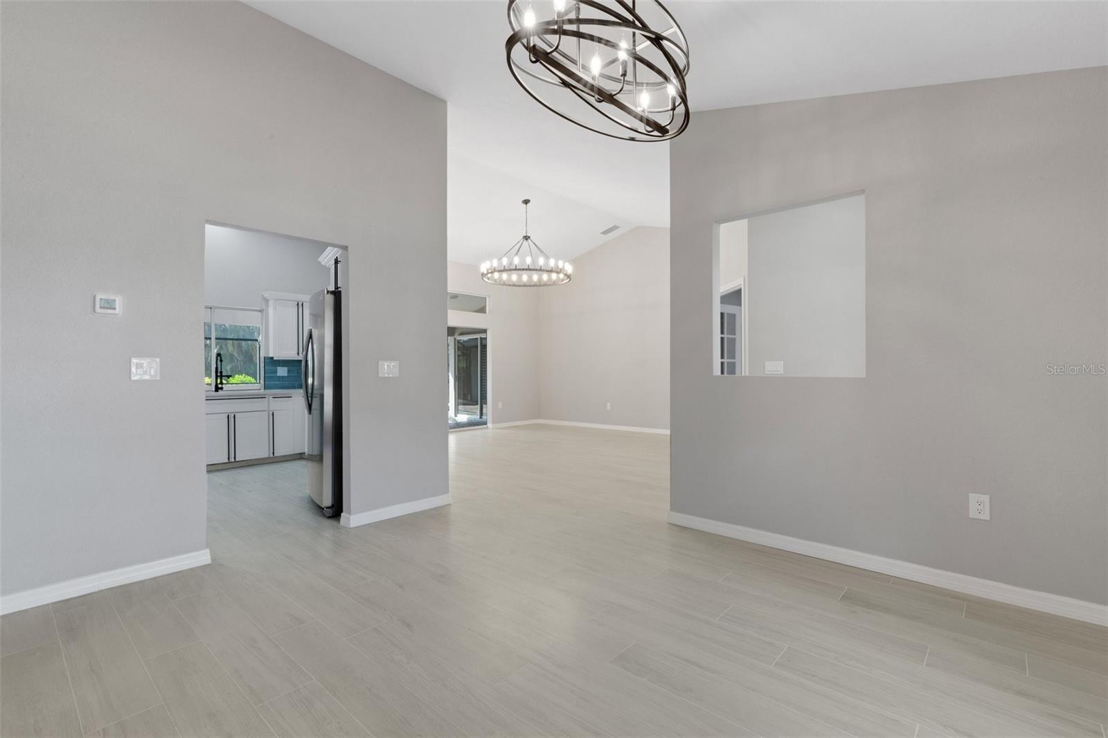 Image 15 of 87 For 4473 Diamond Circle S