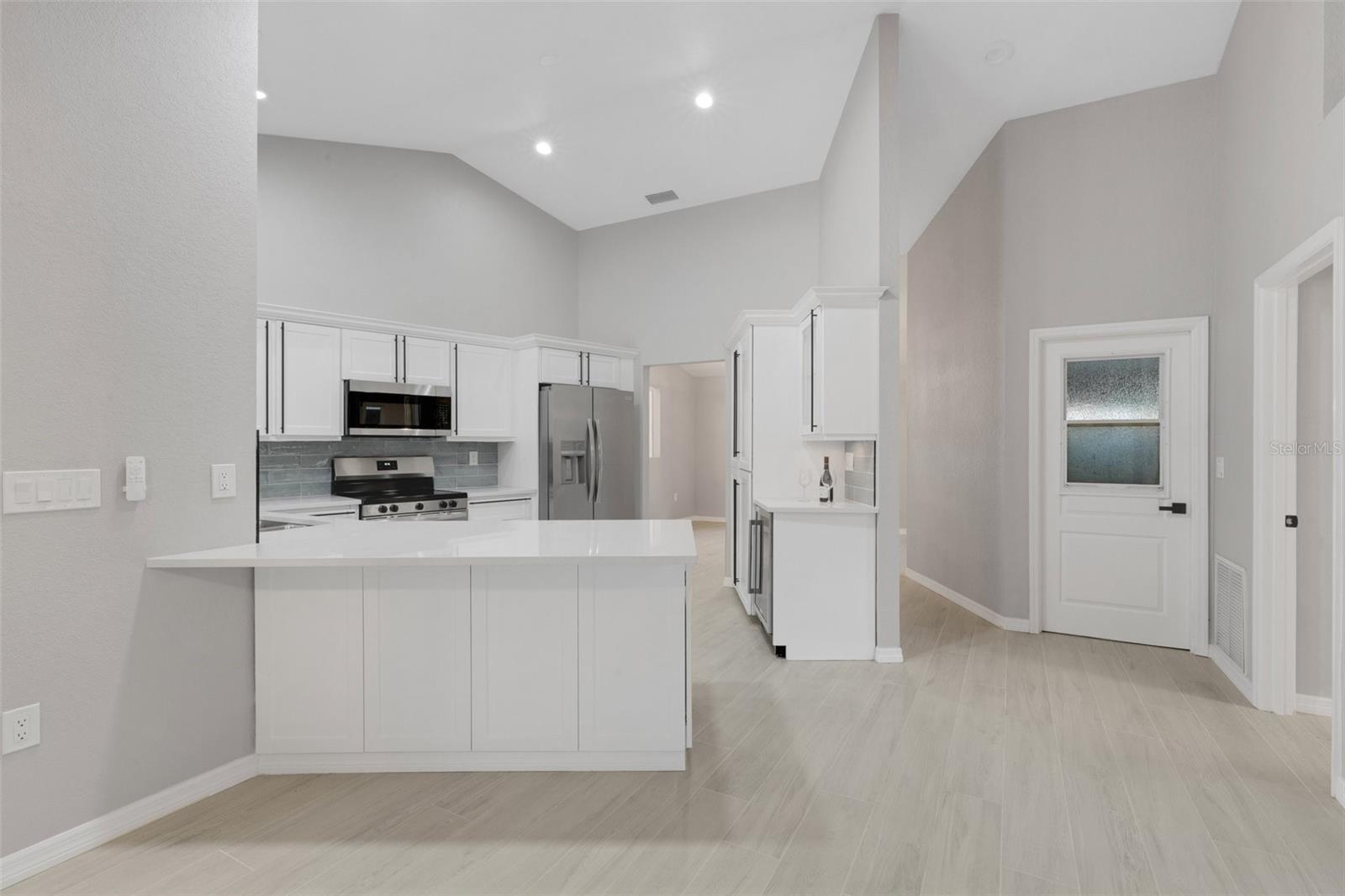 Image 24 of 87 For 4473 Diamond Circle S