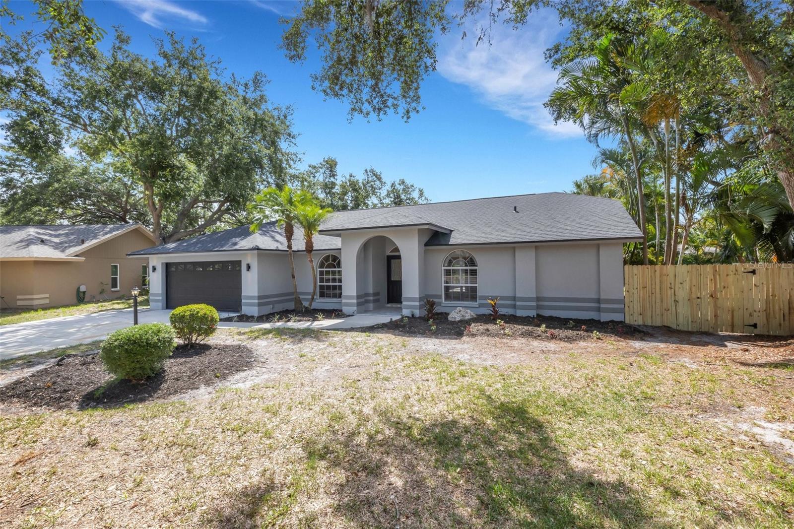 Image 3 of 87 For 4473 Diamond Circle S