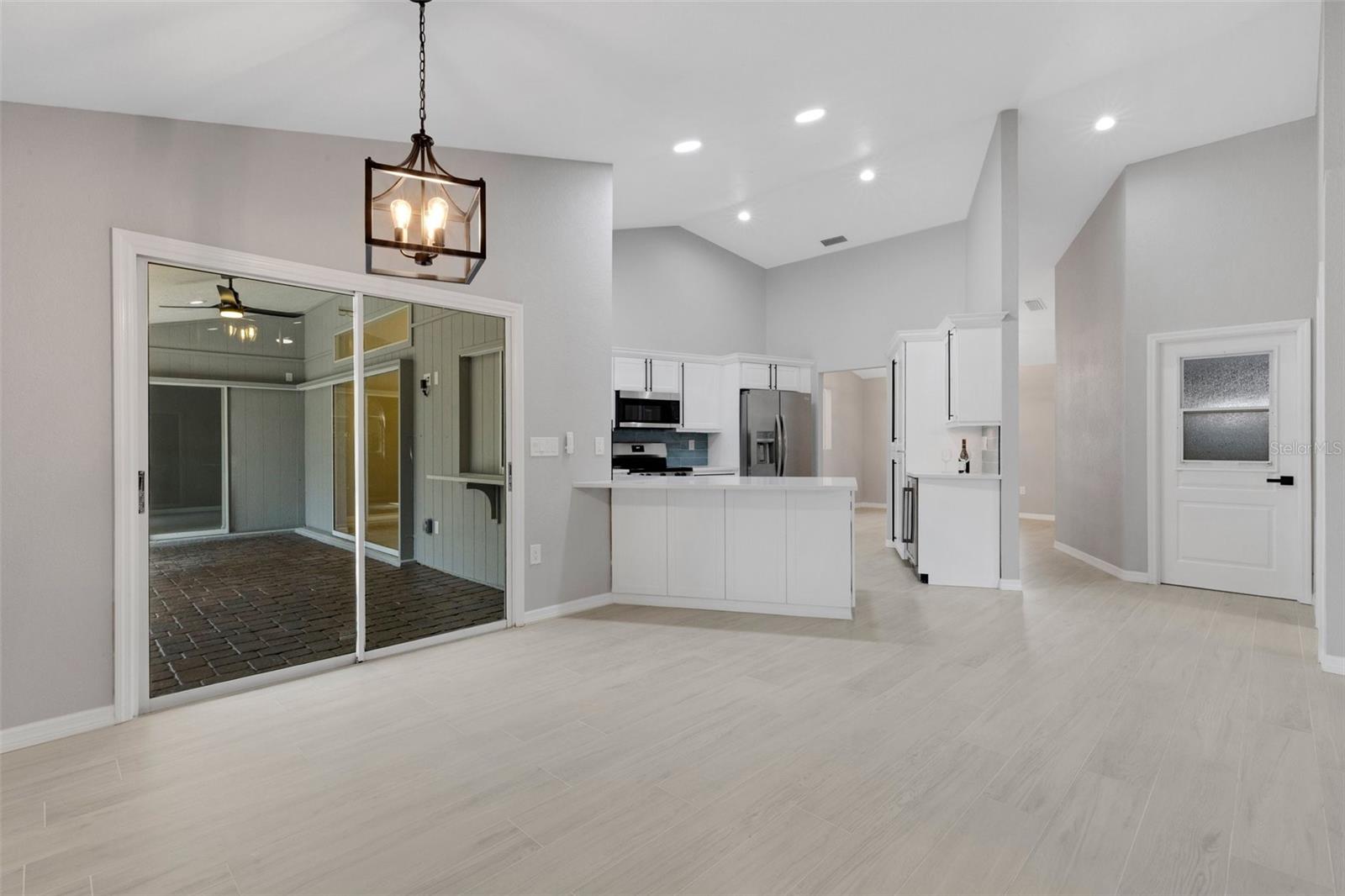 Image 35 of 87 For 4473 Diamond Circle S
