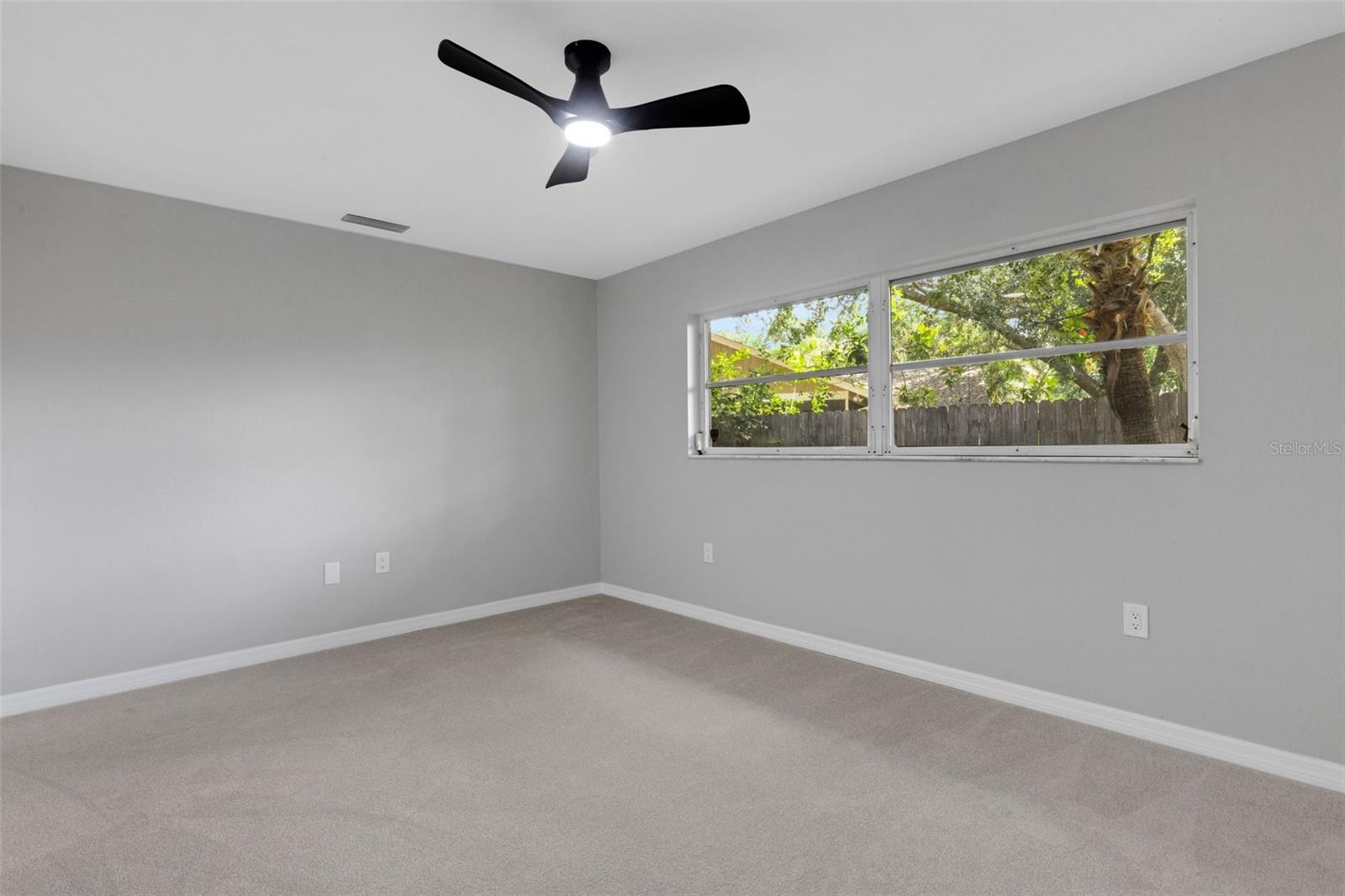 Image 39 of 87 For 4473 Diamond Circle S
