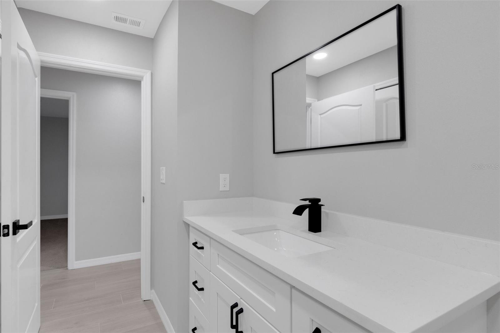 Image 42 of 87 For 4473 Diamond Circle S