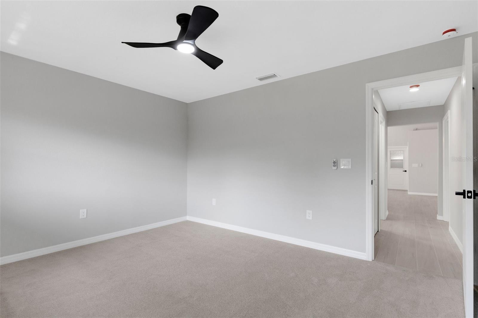 Image 46 of 87 For 4473 Diamond Circle S