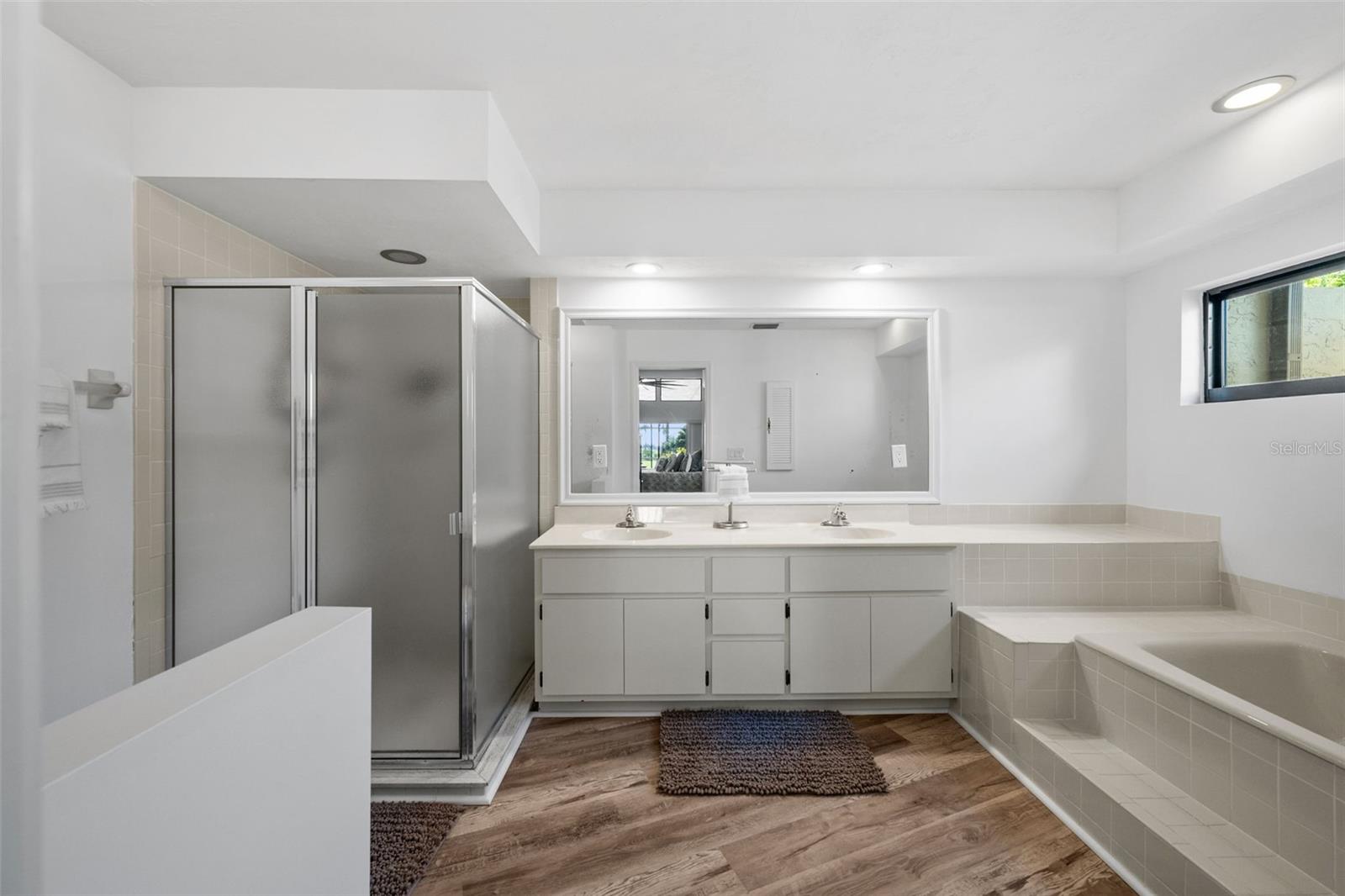 Image 16 of 46 For 1714 11th Avenue