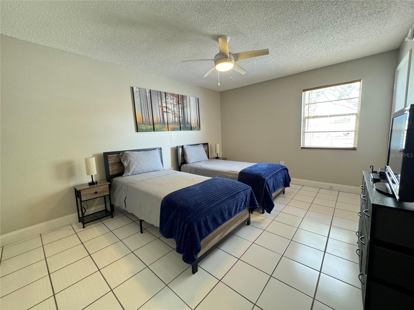 Image 19 of 34 For 3811 59th Avenue W 3811