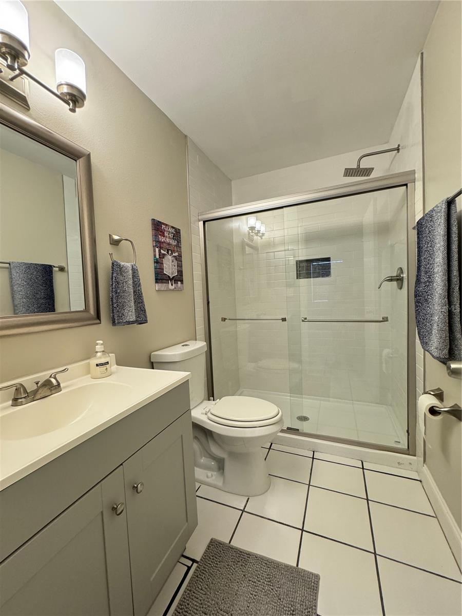 Image 22 of 34 For 3811 59th Avenue W 3811