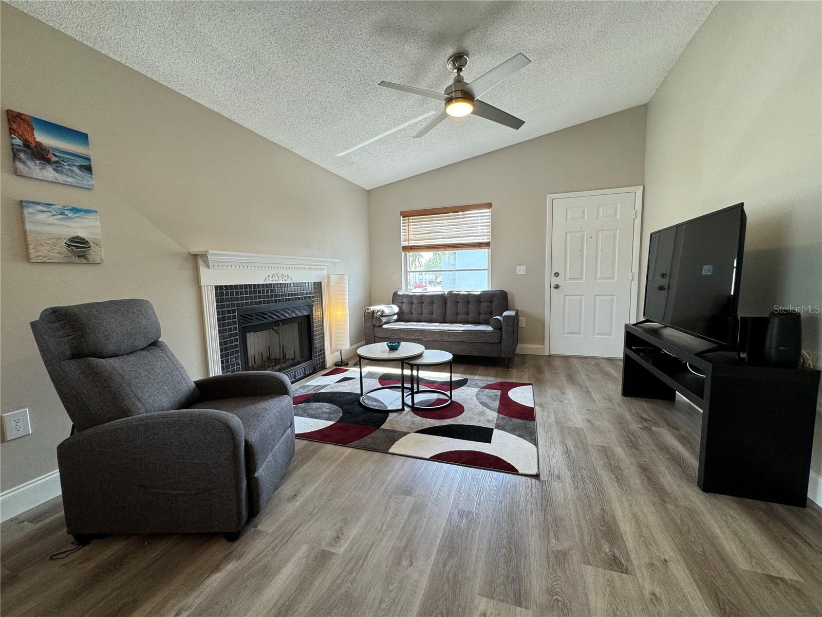 Image 7 of 34 For 3811 59th Avenue W 3811