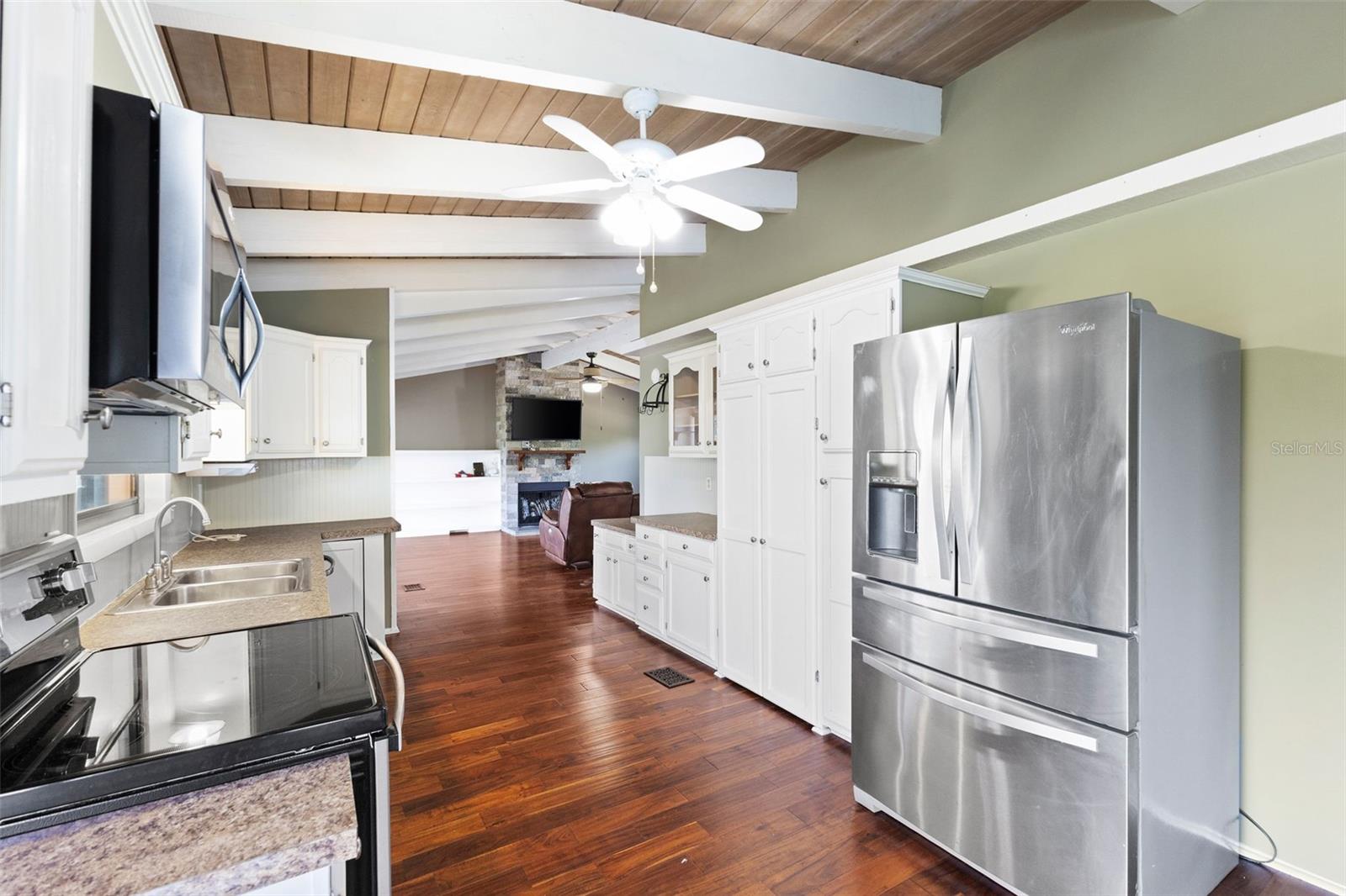 Image 10 of 51 For 6406 Lincoln Road
