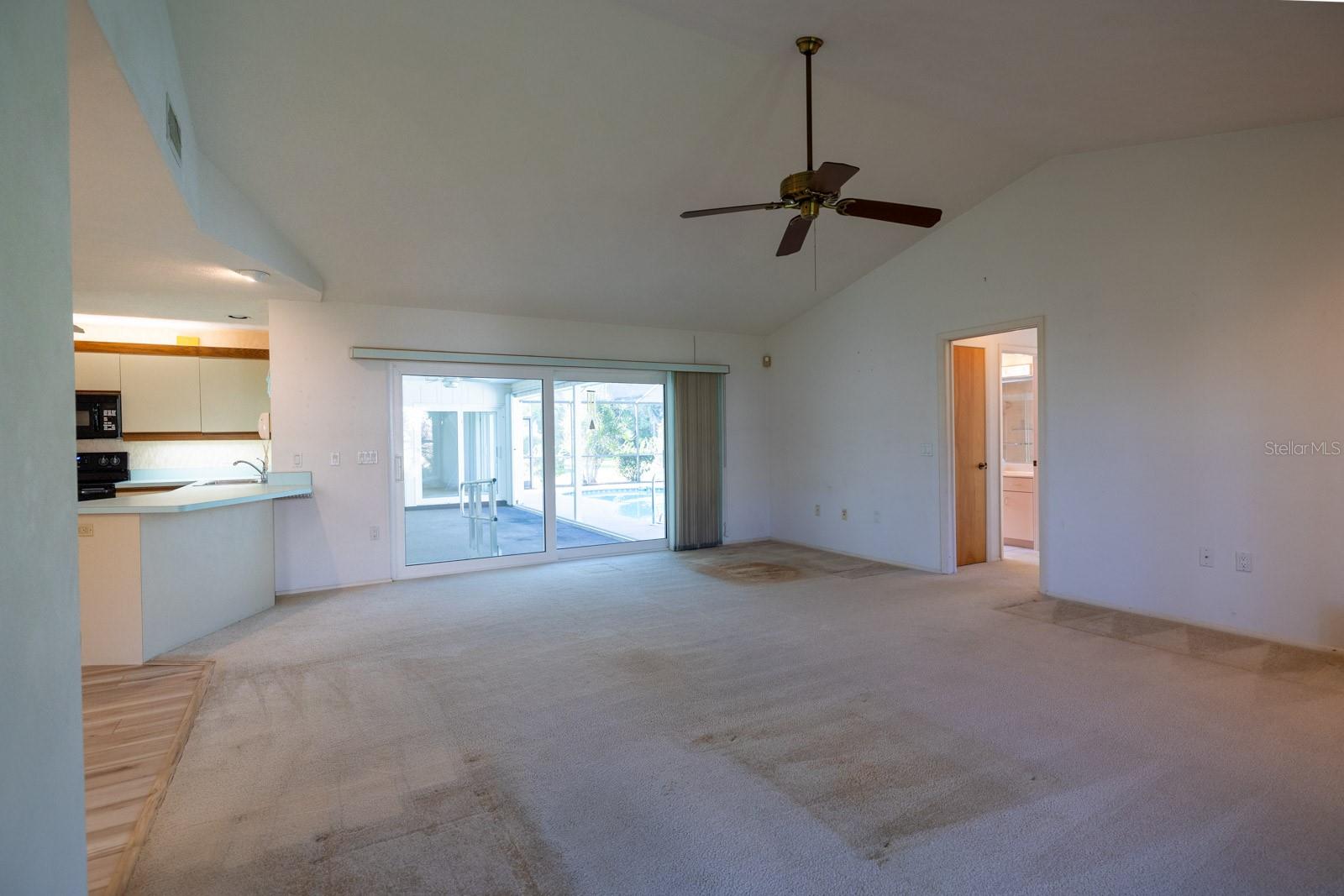 Image 33 of 77 For 1279 Vermeer Drive