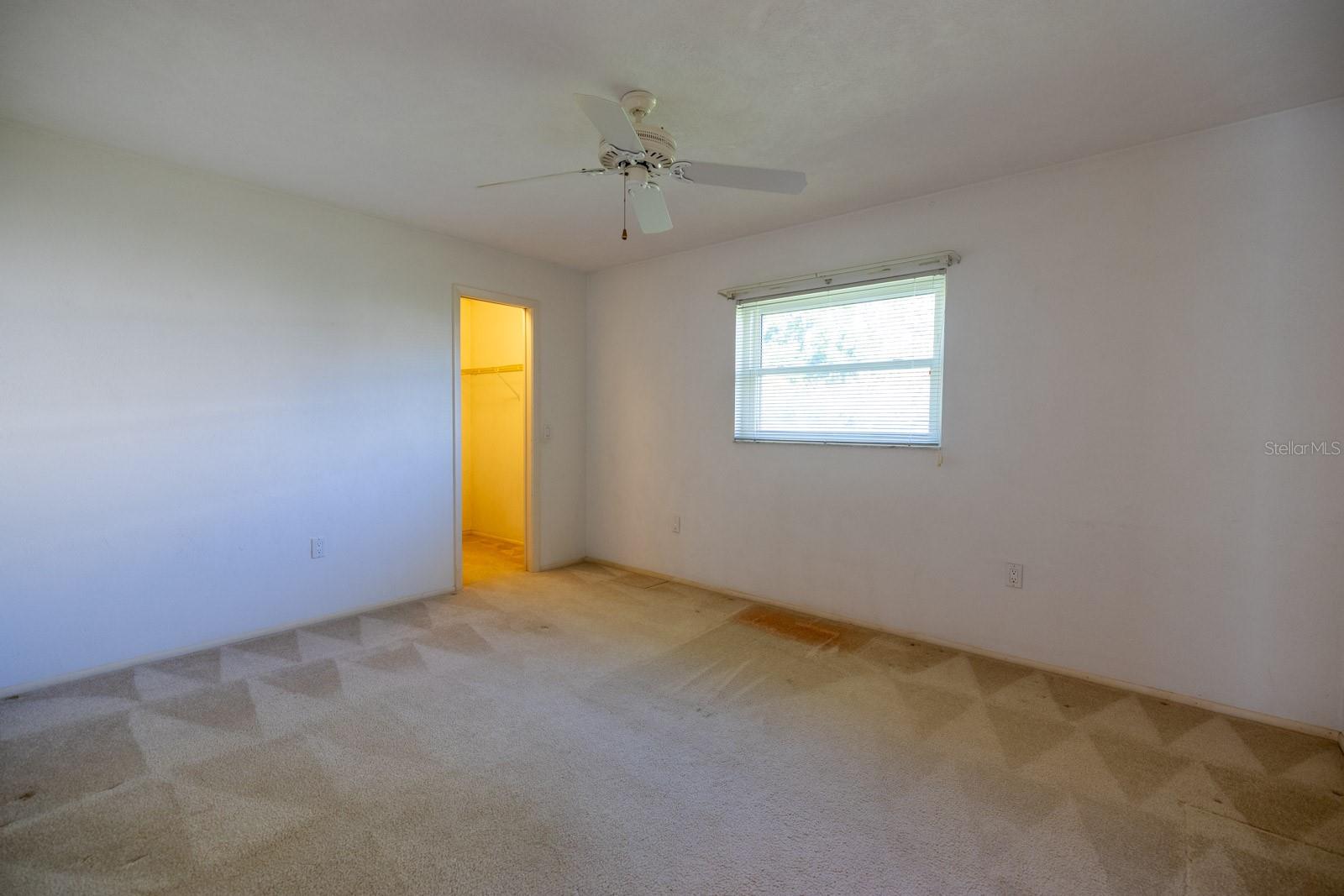 Image 36 of 77 For 1279 Vermeer Drive