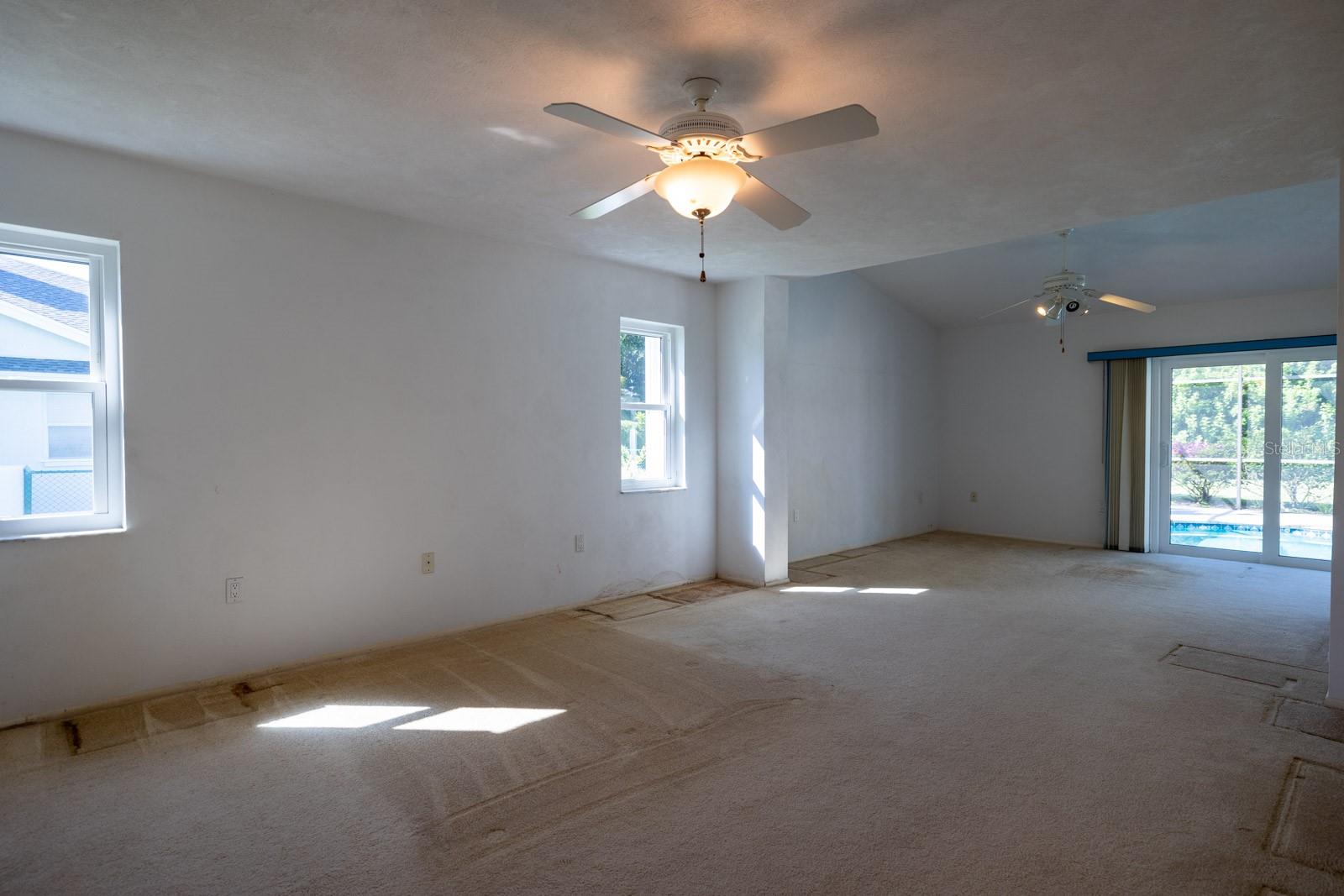 Image 50 of 77 For 1279 Vermeer Drive
