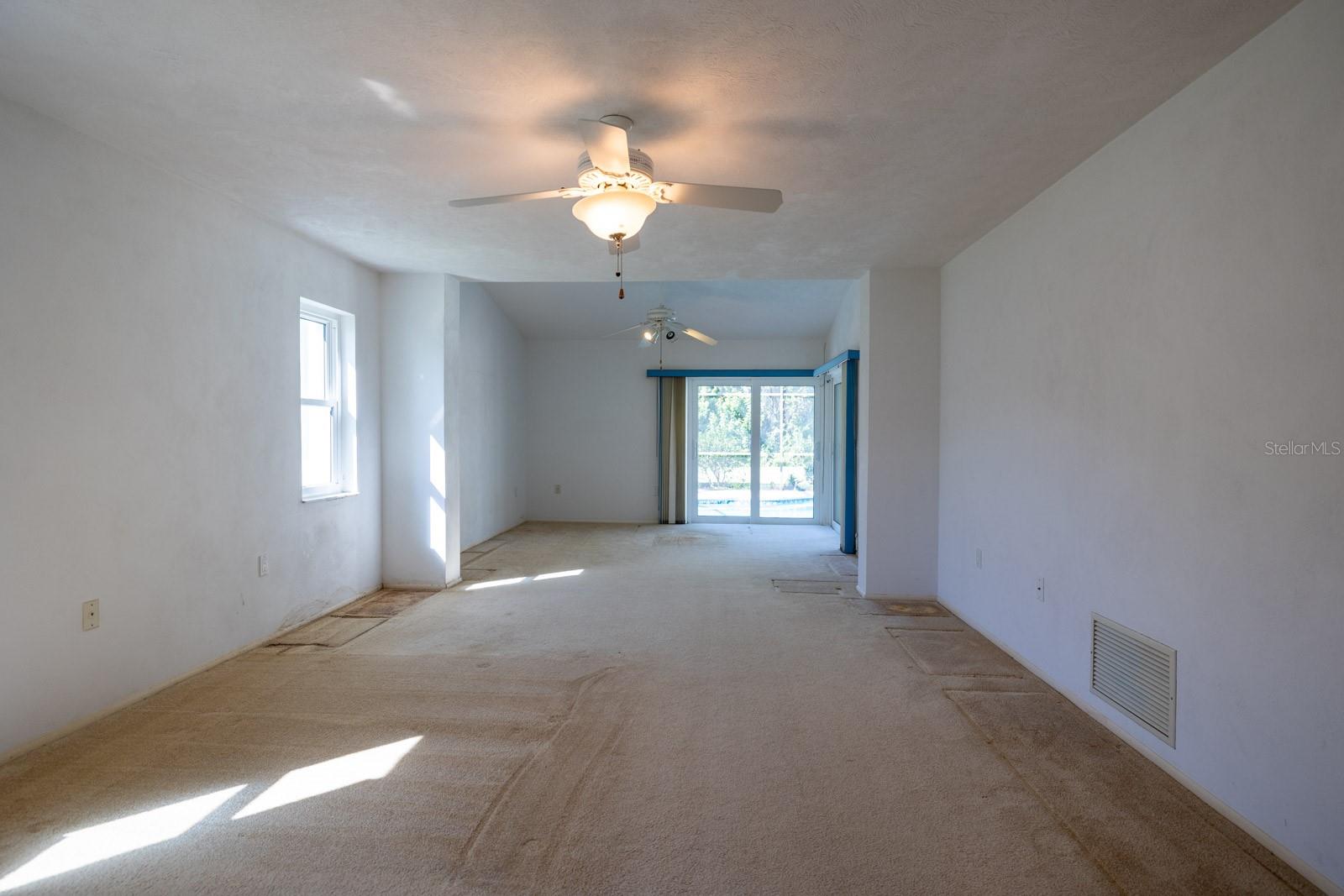 Image 51 of 77 For 1279 Vermeer Drive
