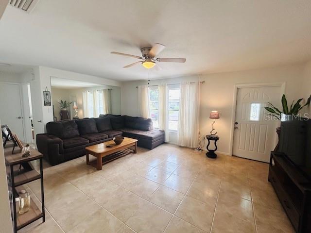 Image 11 of 42 For 8409 43rd Avenue W