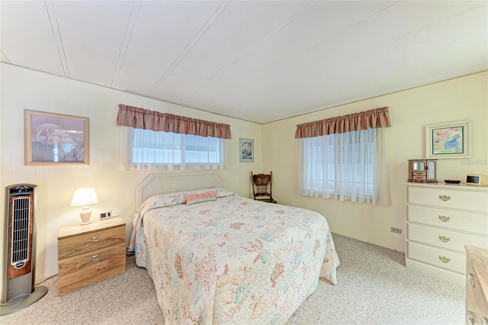 Image 17 of 34 For 5619 Bayshore Road 203