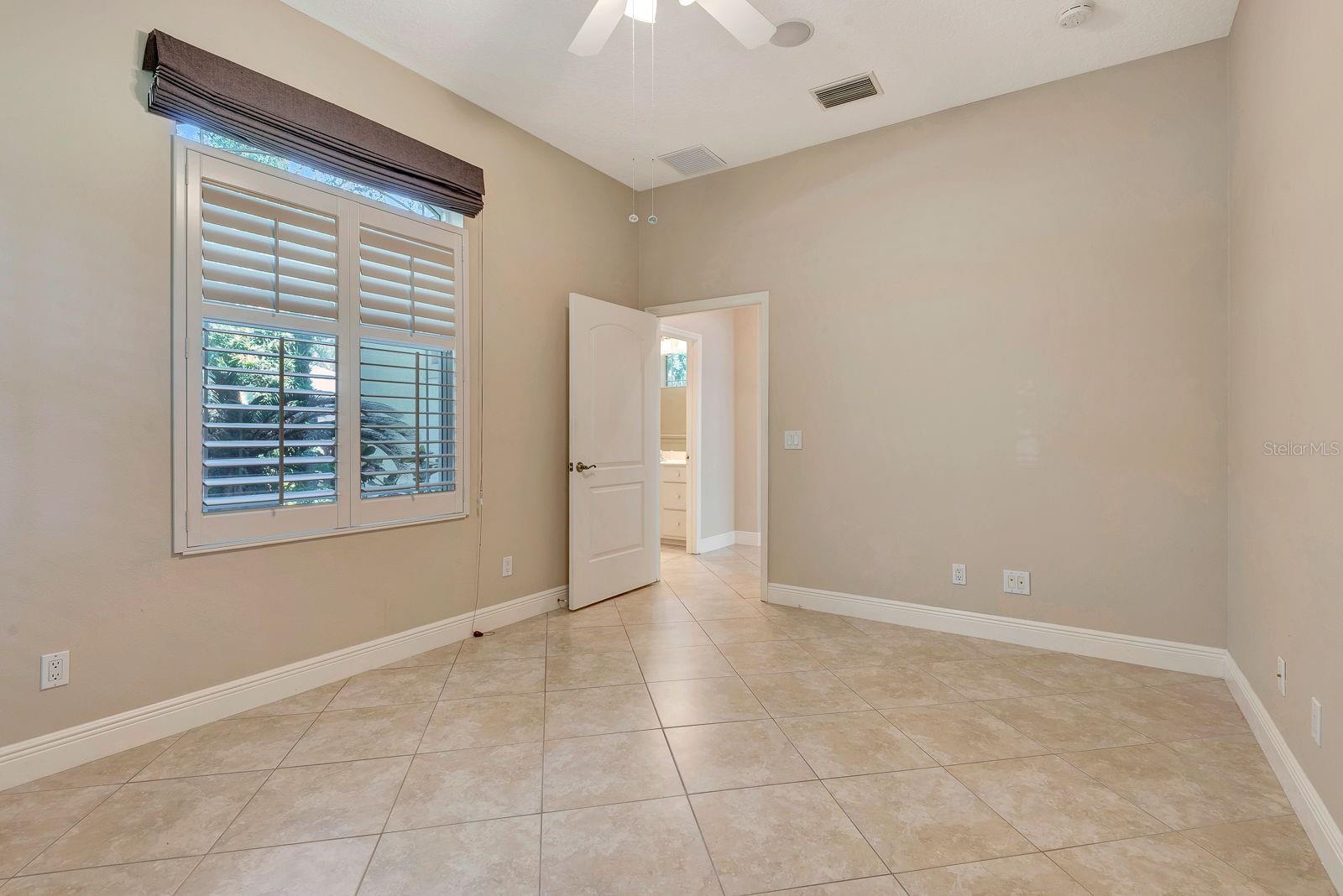 Image 24 of 61 For 8047 Desoto Woods Drive