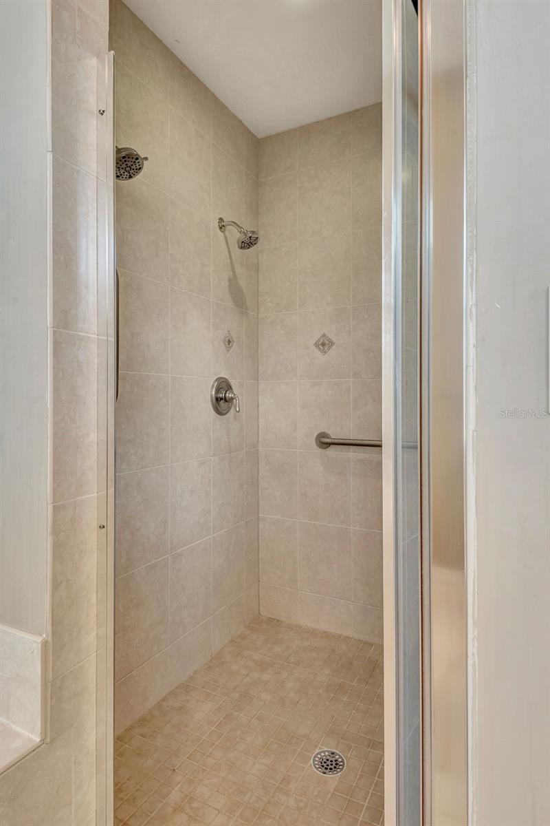 Image 28 of 61 For 8047 Desoto Woods Drive