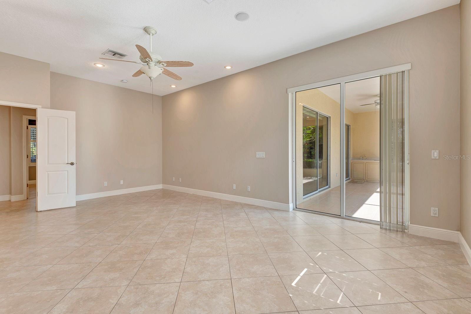 Image 34 of 61 For 8047 Desoto Woods Drive