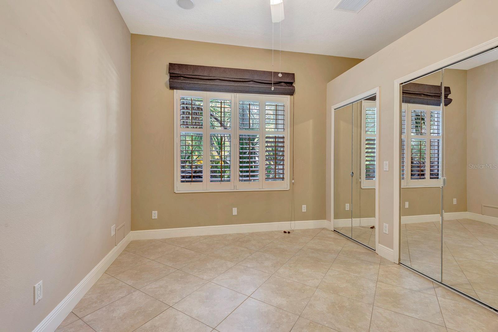 Image 37 of 61 For 8047 Desoto Woods Drive