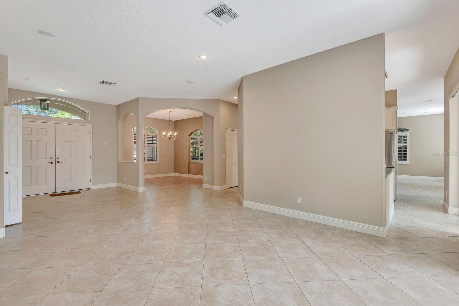 Image 8 of 61 For 8047 Desoto Woods Drive