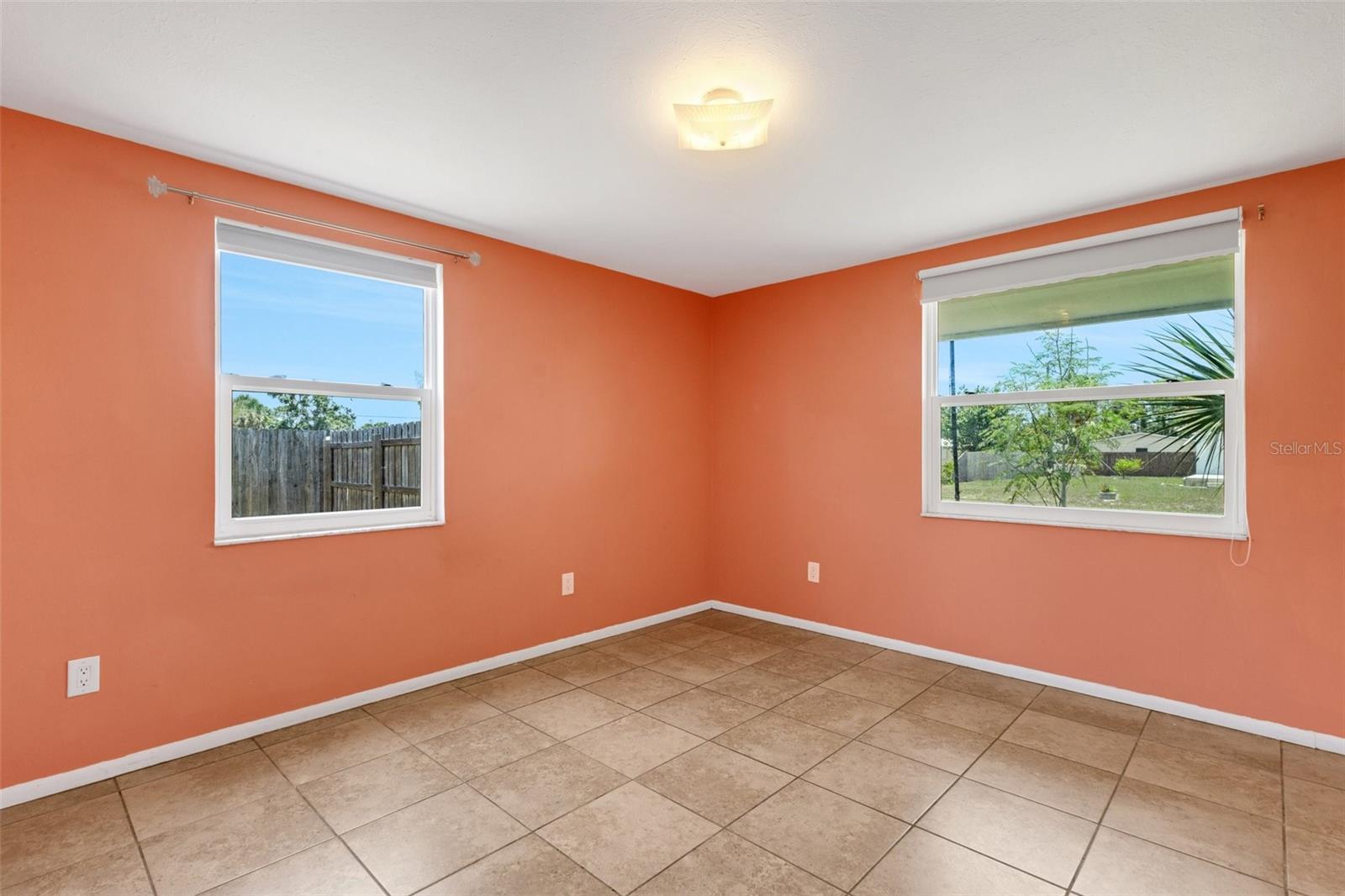 Image 21 of 46 For 112 Marland Court