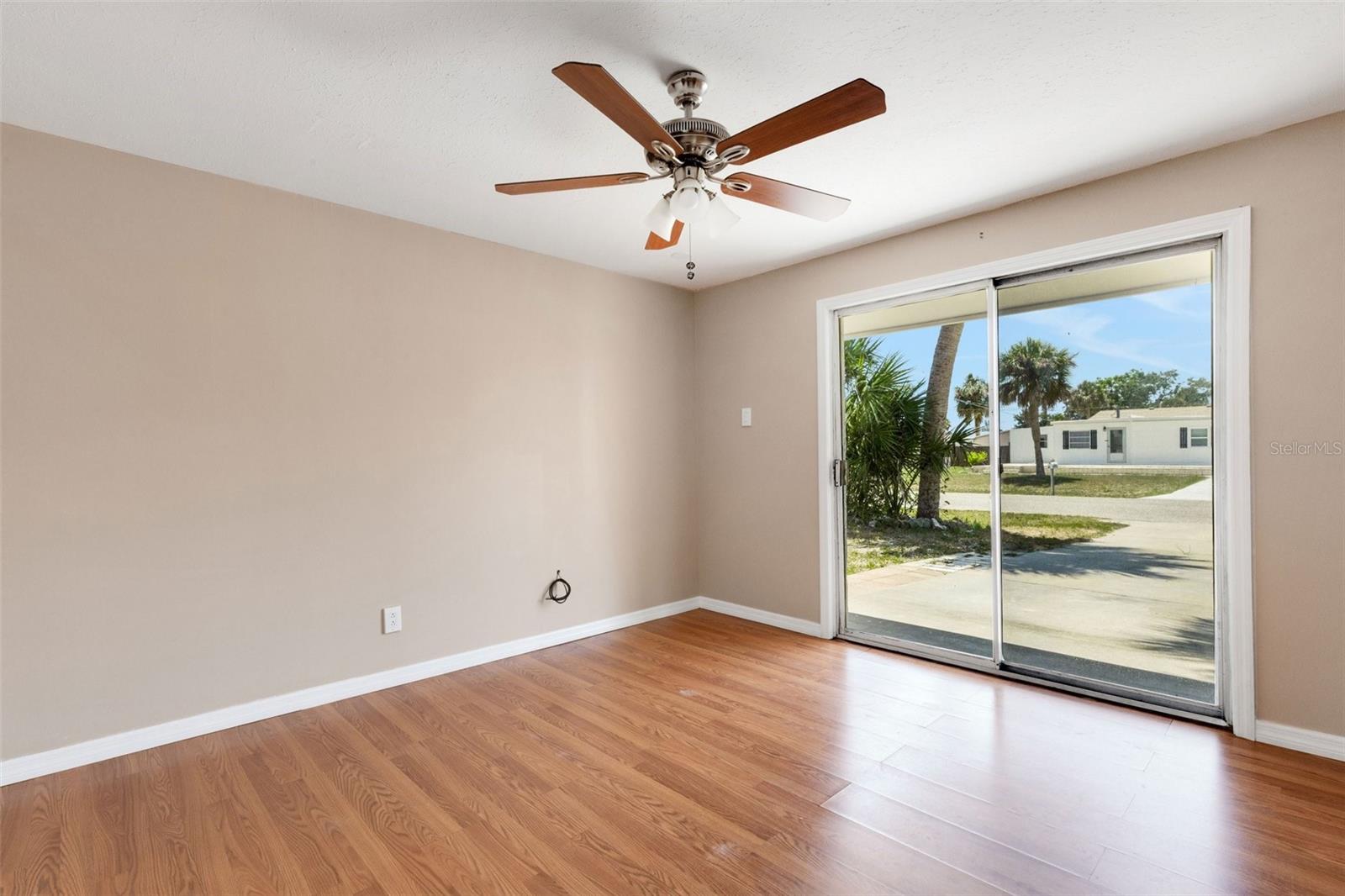 Image 30 of 46 For 112 Marland Court