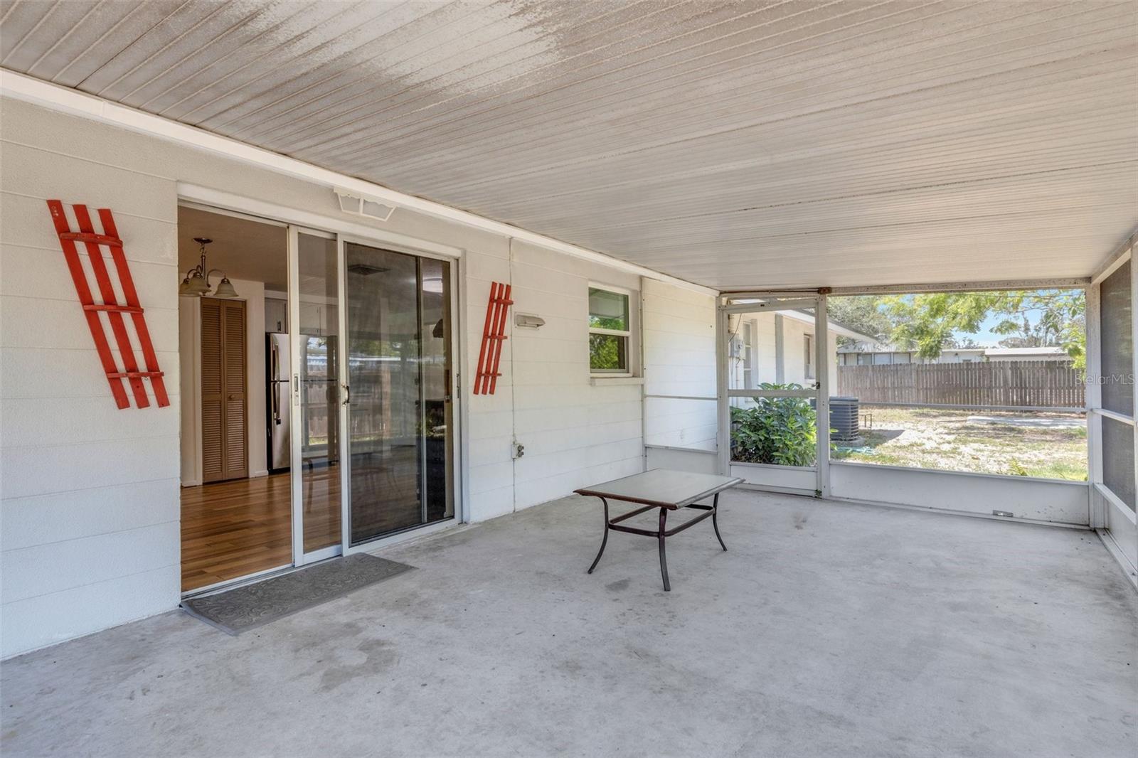 Image 34 of 46 For 112 Marland Court