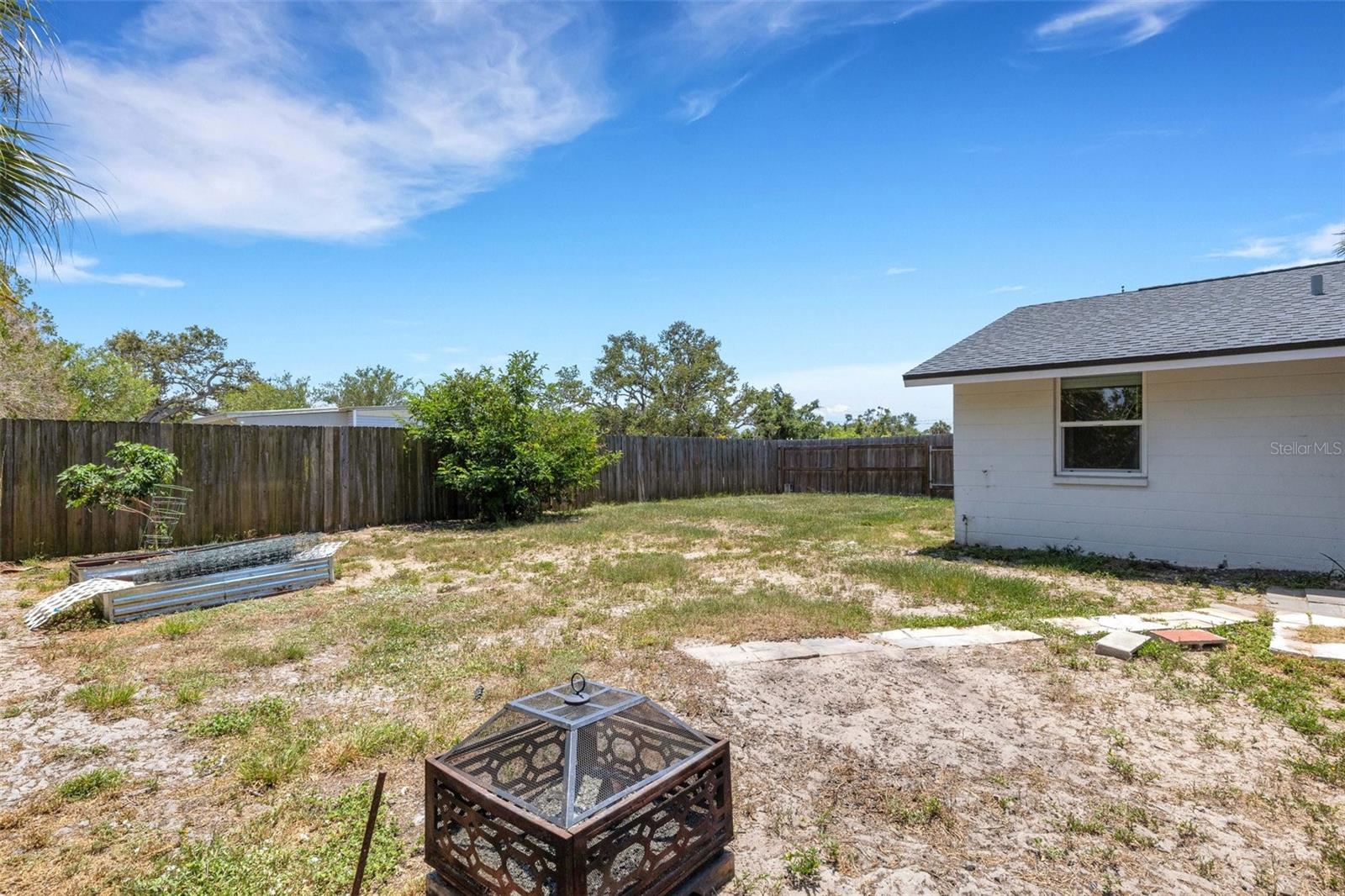 Image 37 of 46 For 112 Marland Court