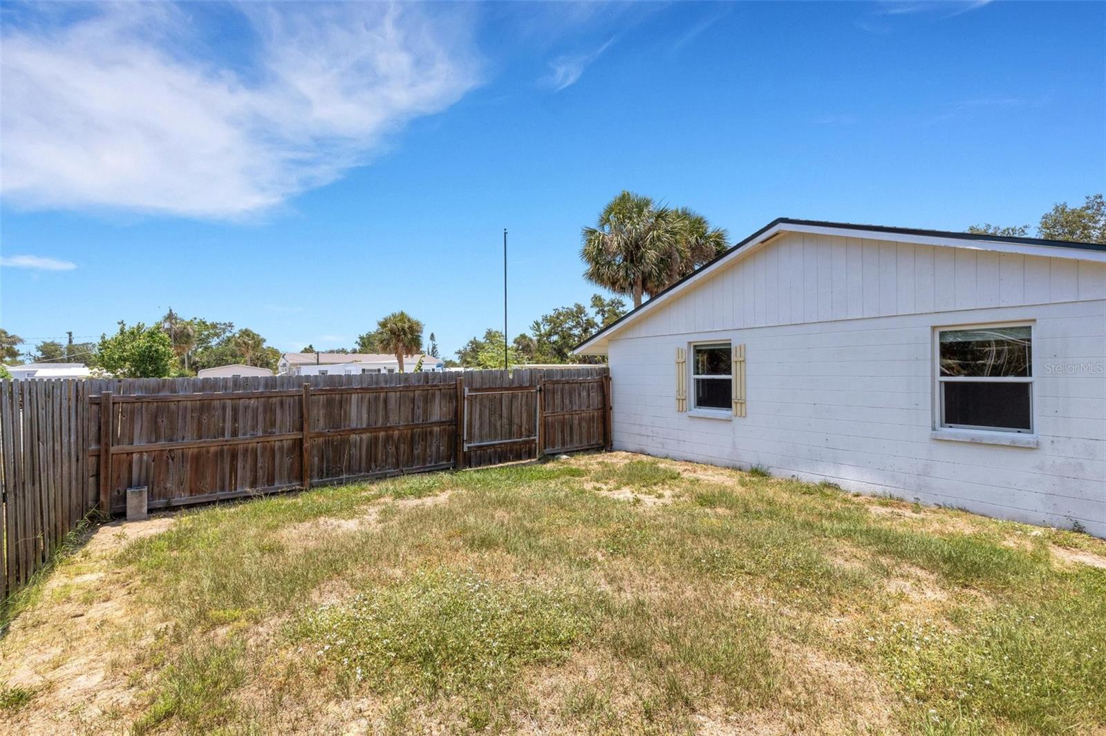 Image 41 of 46 For 112 Marland Court