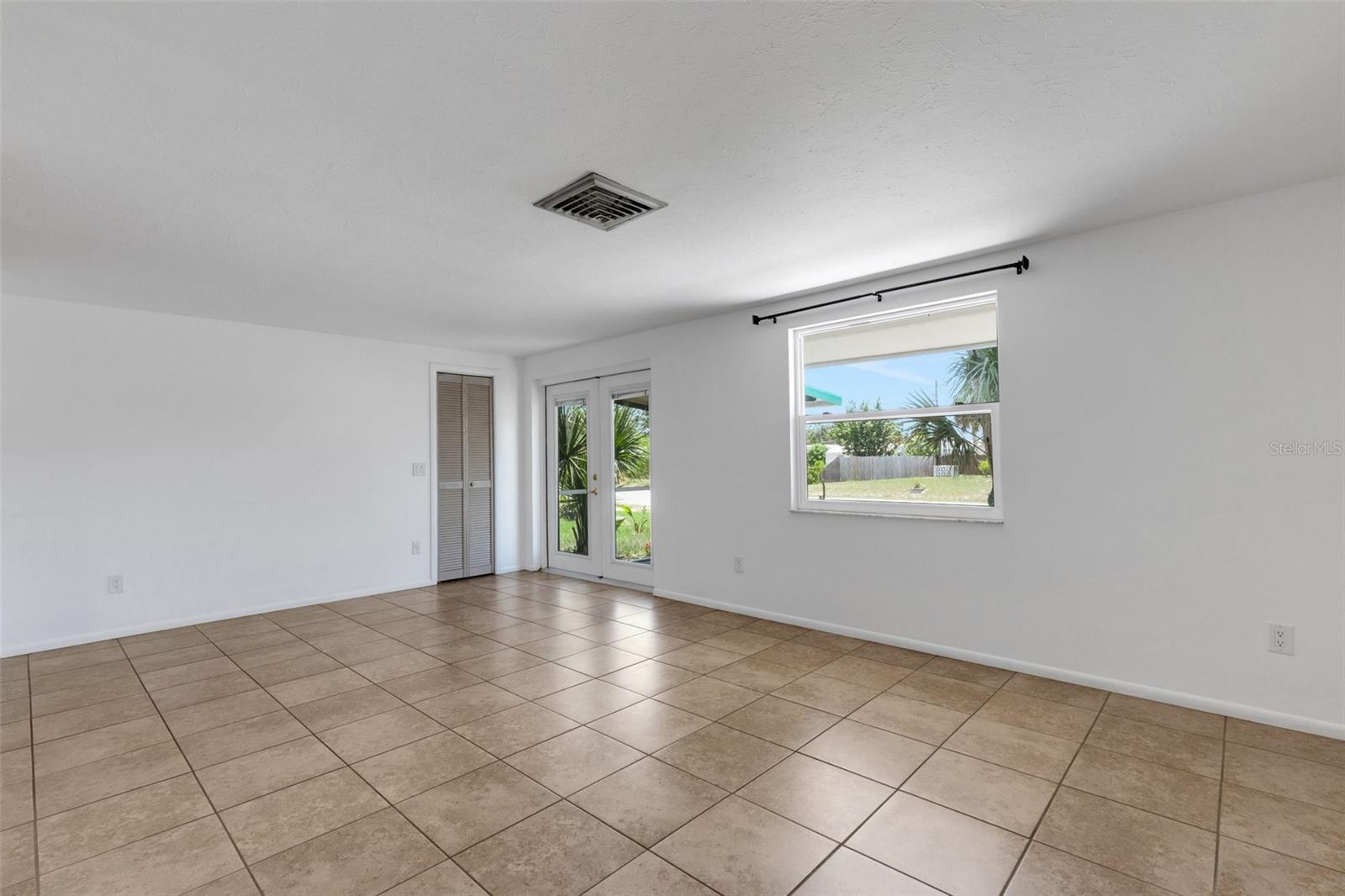 Image 9 of 46 For 112 Marland Court