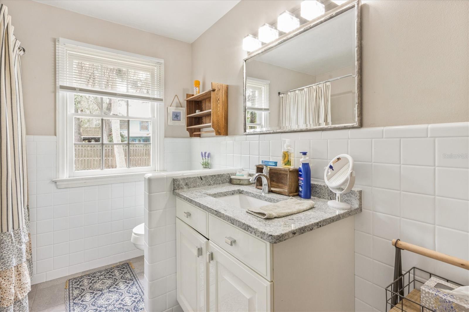 Image 16 of 26 For 102 28th Street W