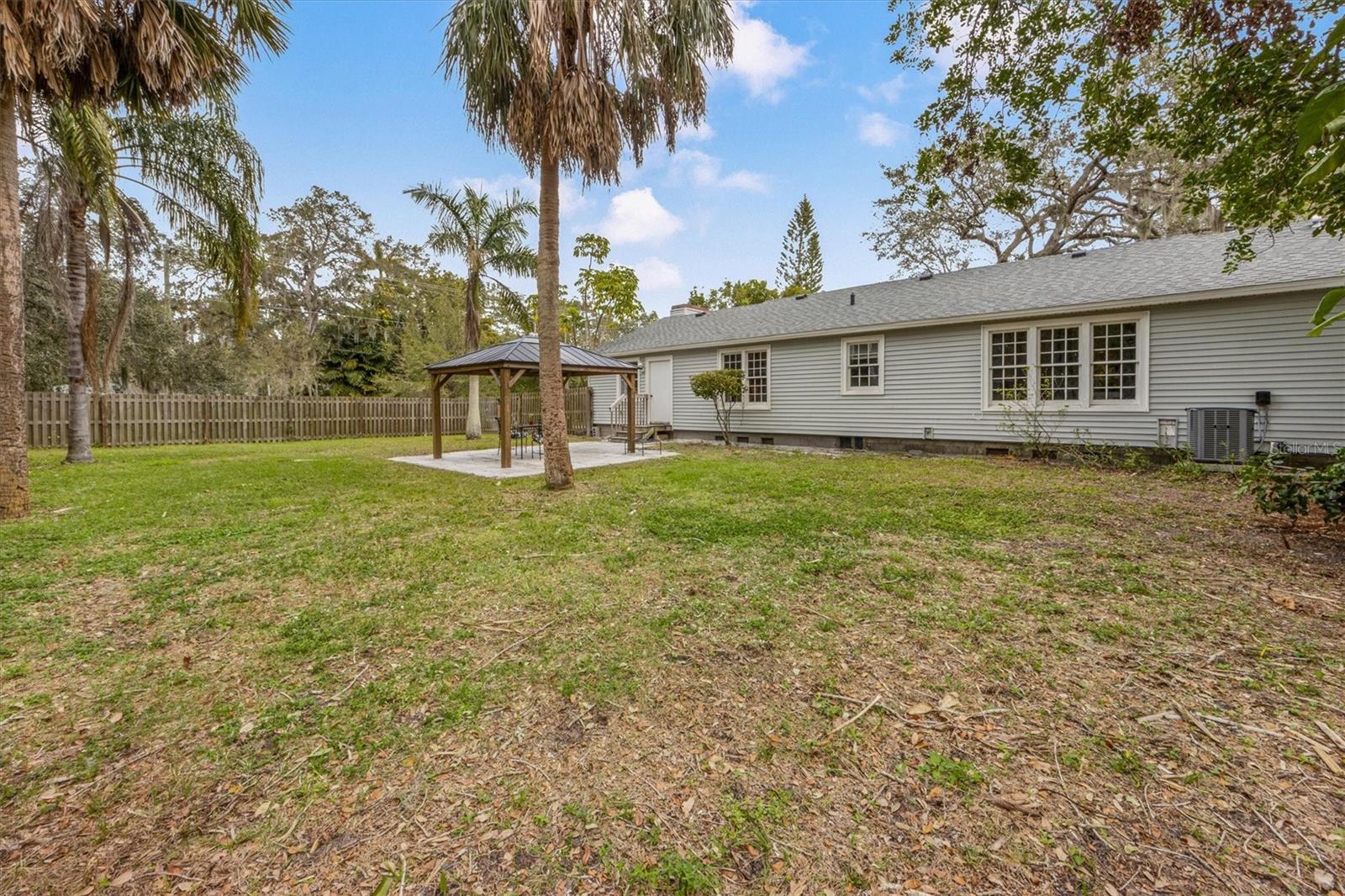 Image 25 of 26 For 102 28th Street W