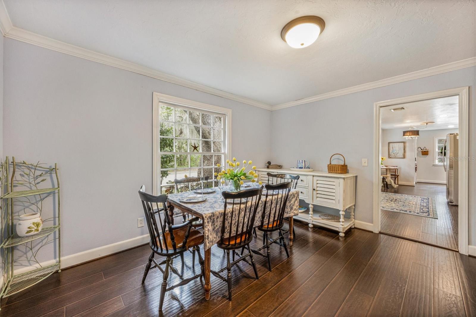 Image 5 of 26 For 102 28th Street W