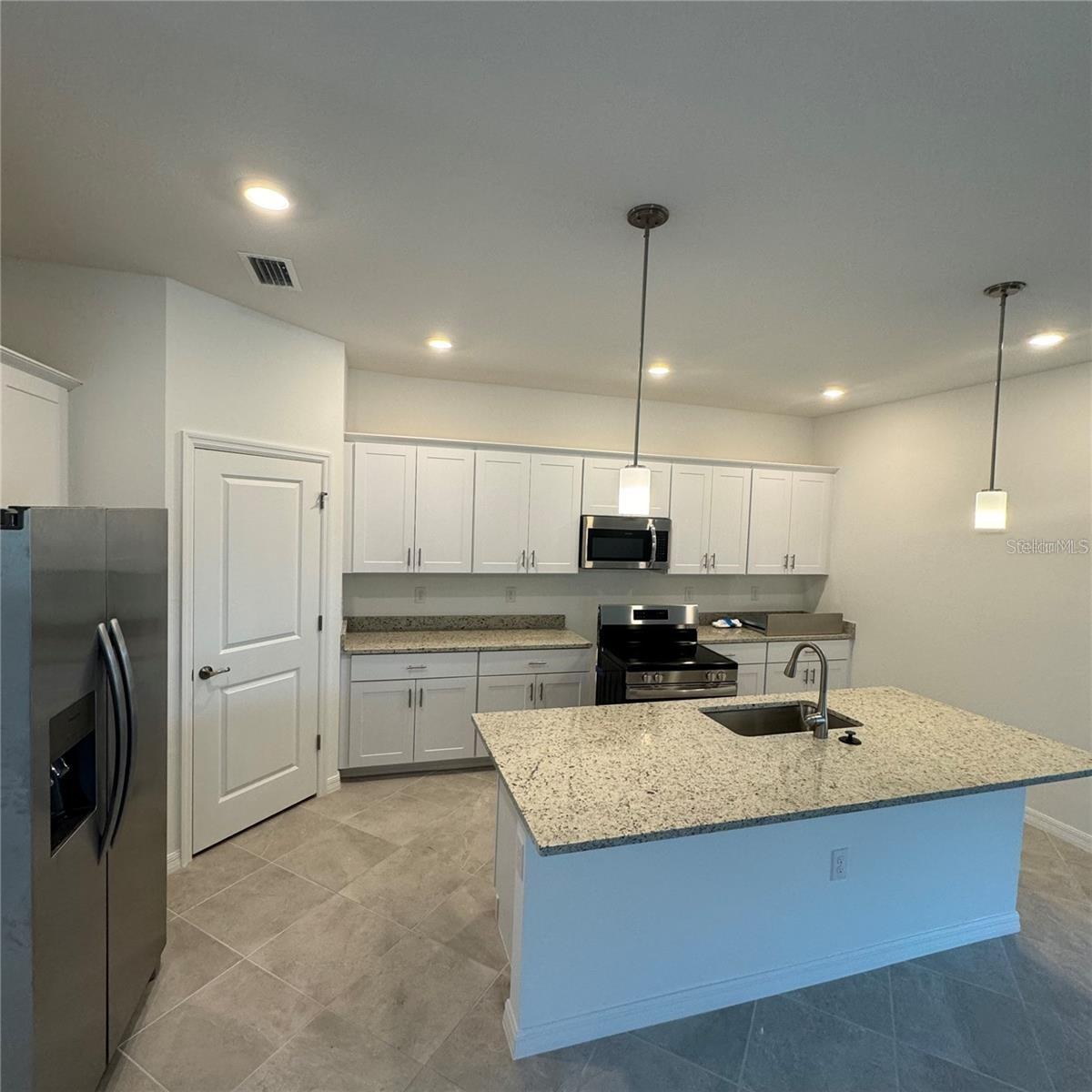 Image 4 of 12 For 16846 Terrapin Key Drive
