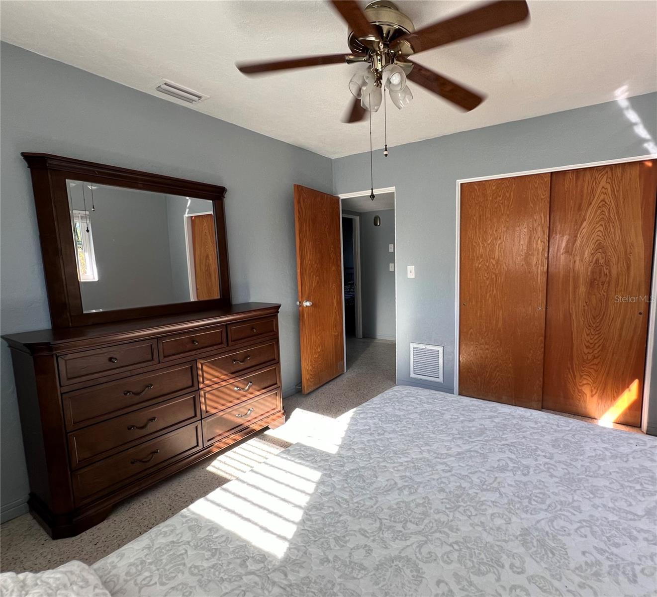 Image 11 of 14 For 2833 62nd Street N