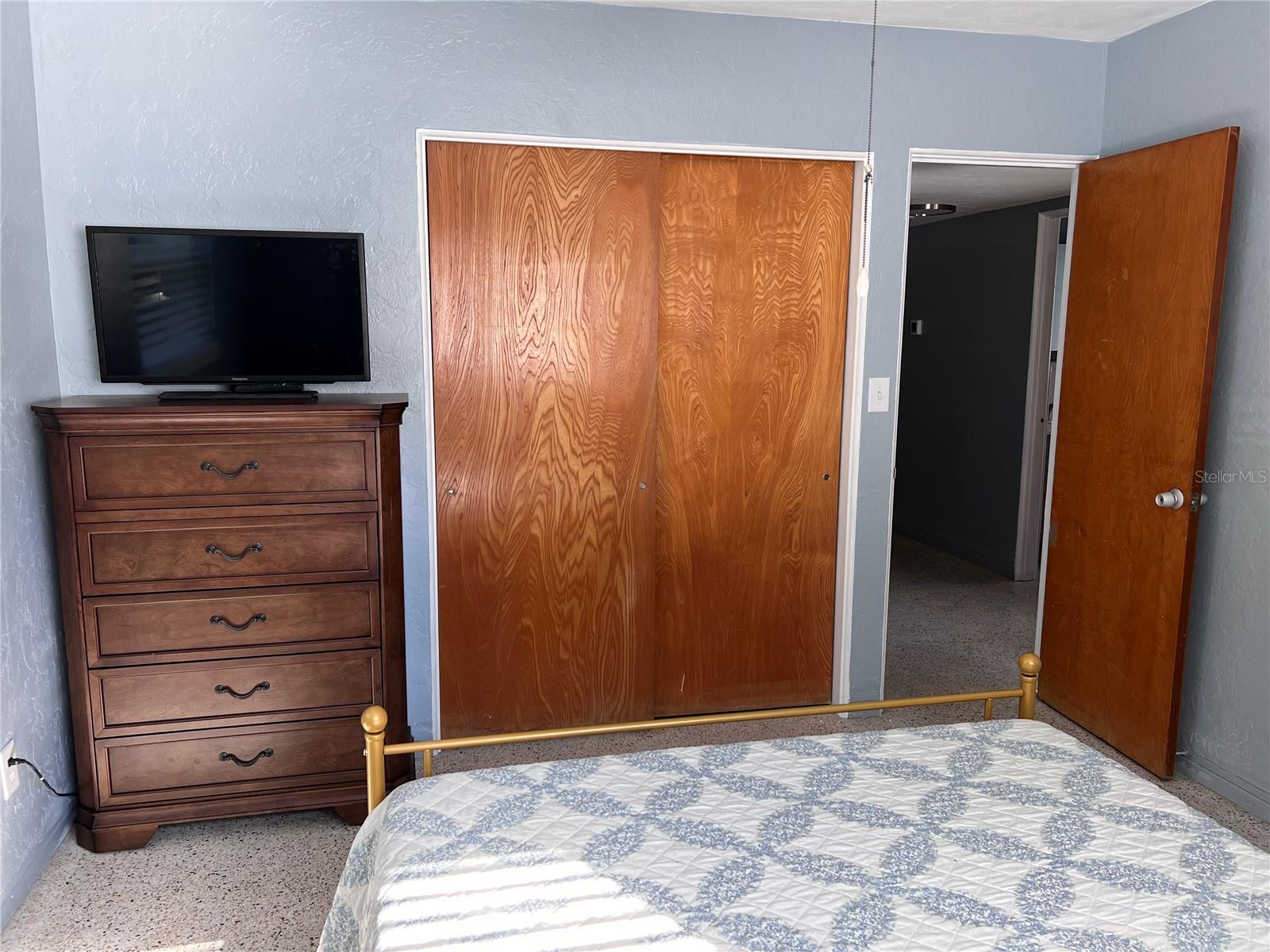 Image 13 of 14 For 2833 62nd Street N