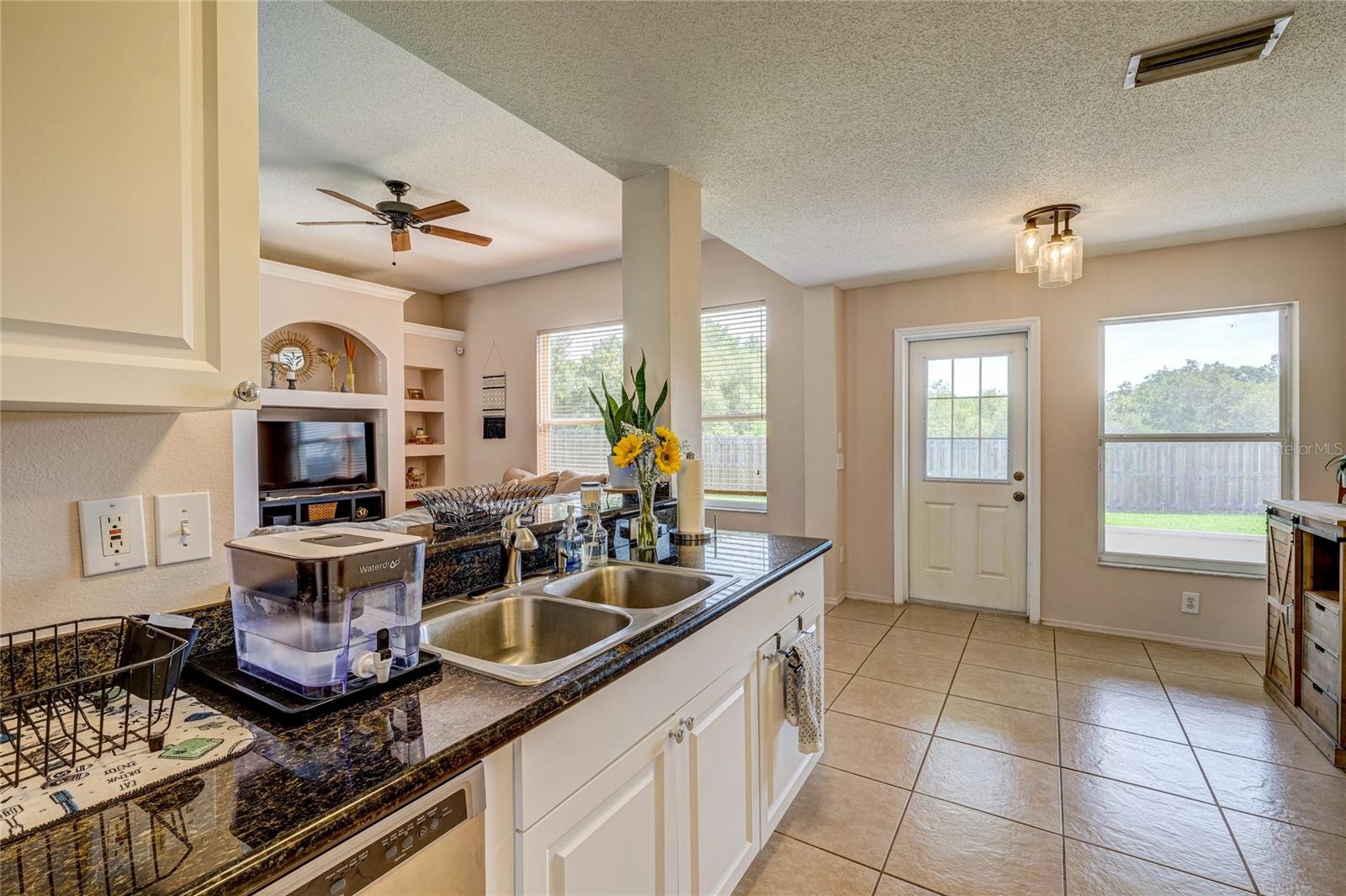 Image 11 of 37 For 11779 Shirburn Circle