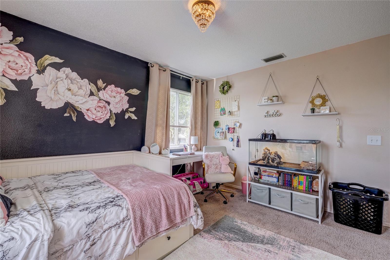 Image 21 of 37 For 11779 Shirburn Circle
