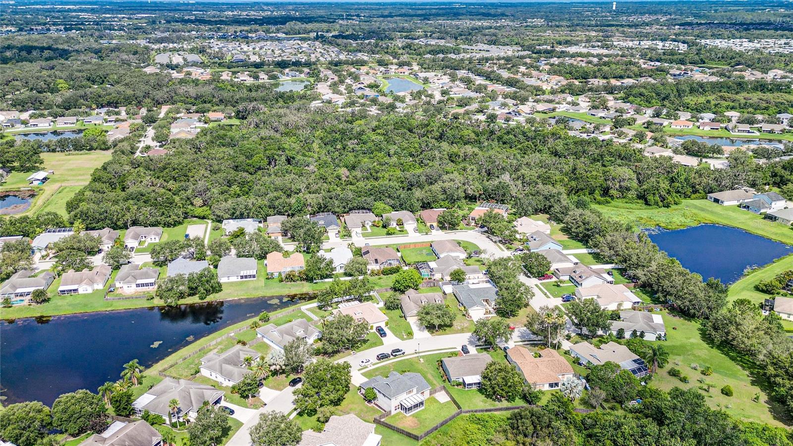Image 32 of 37 For 11779 Shirburn Circle