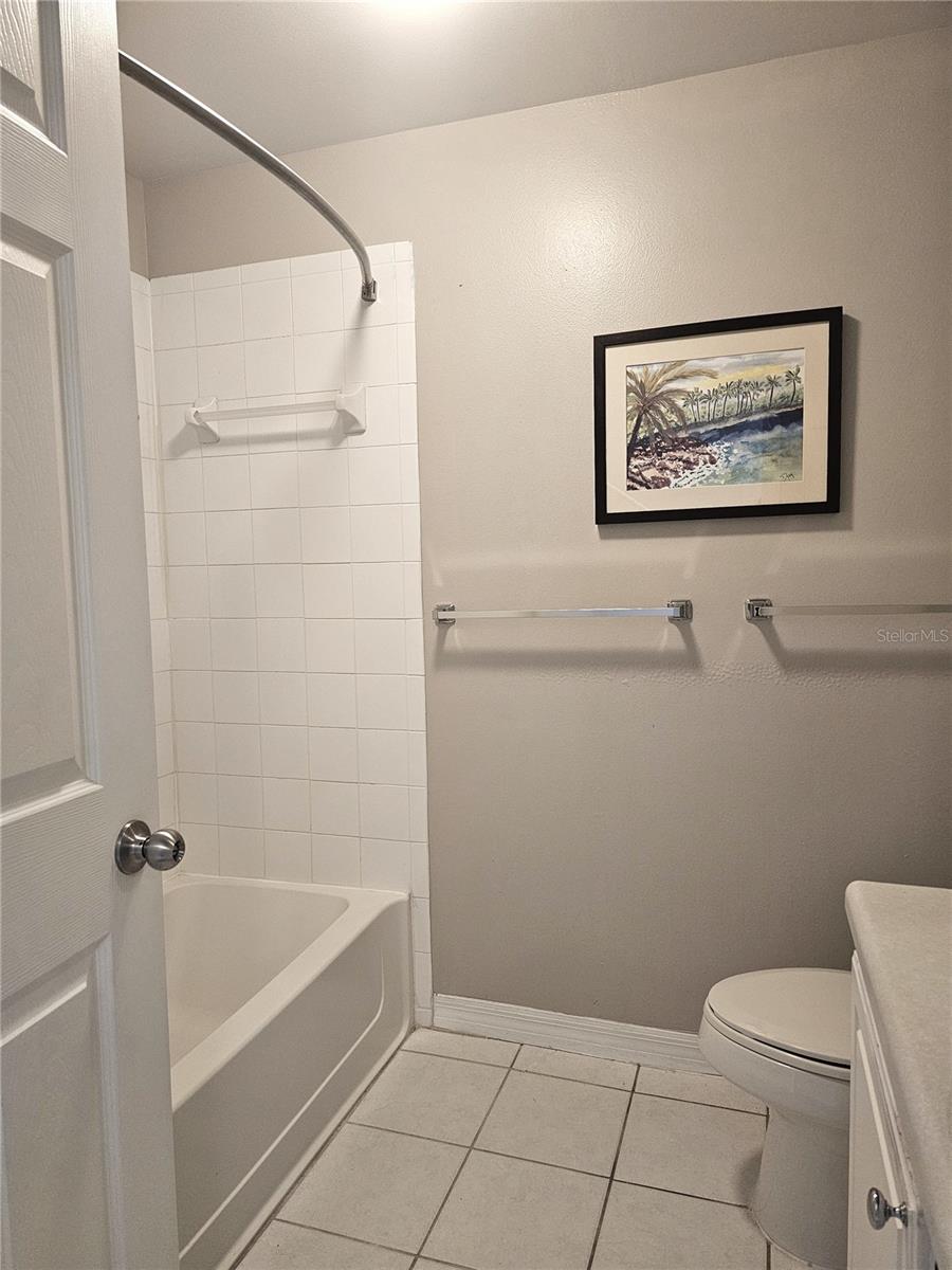Image 18 of 25 For 5711 Bentgrass Drive 19-203
