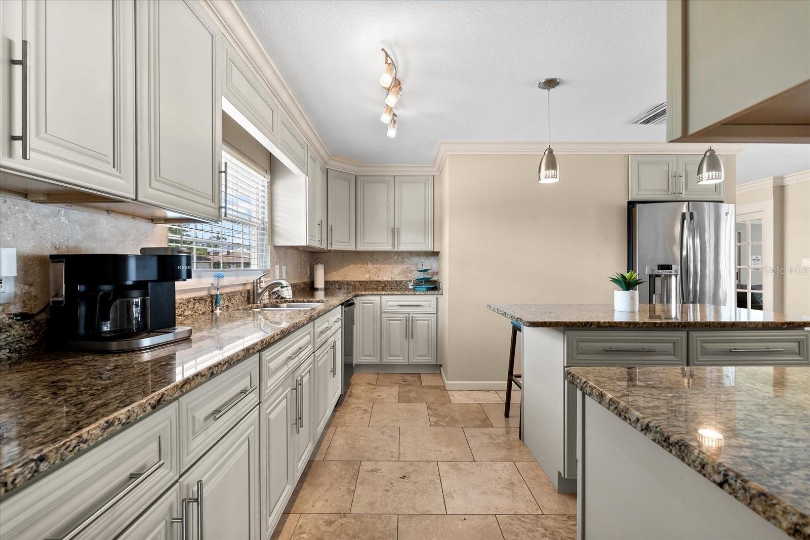 Image 10 of 91 For 1723 Laramie Street