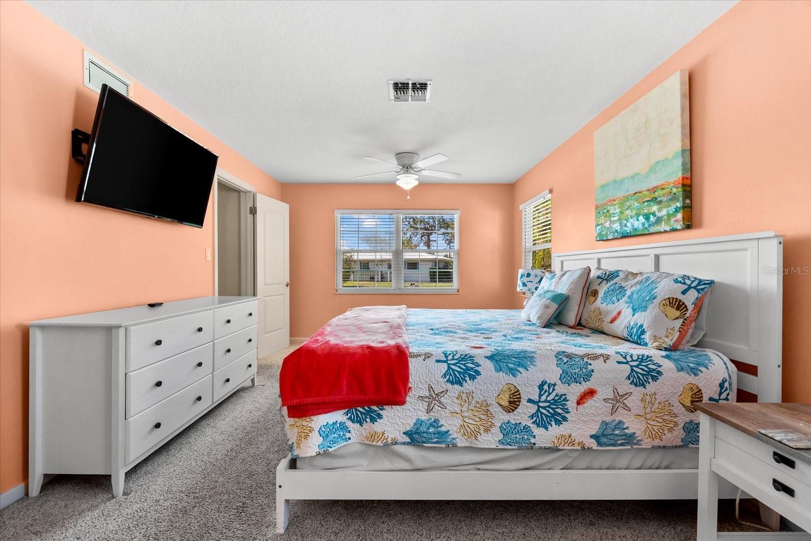 Image 36 of 91 For 1723 Laramie Street