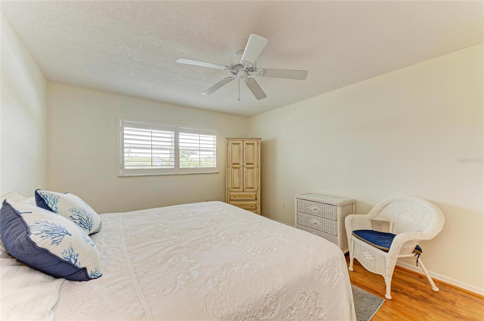 Image 13 of 73 For 4736 Independence Drive 4736