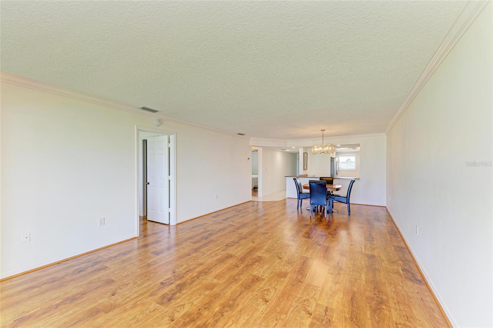 Image 30 of 73 For 4736 Independence Drive 4736