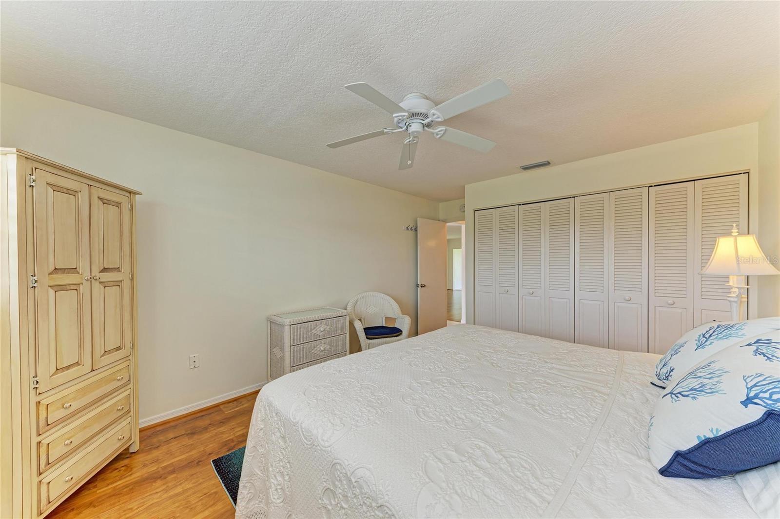 Image 37 of 73 For 4736 Independence Drive 4736